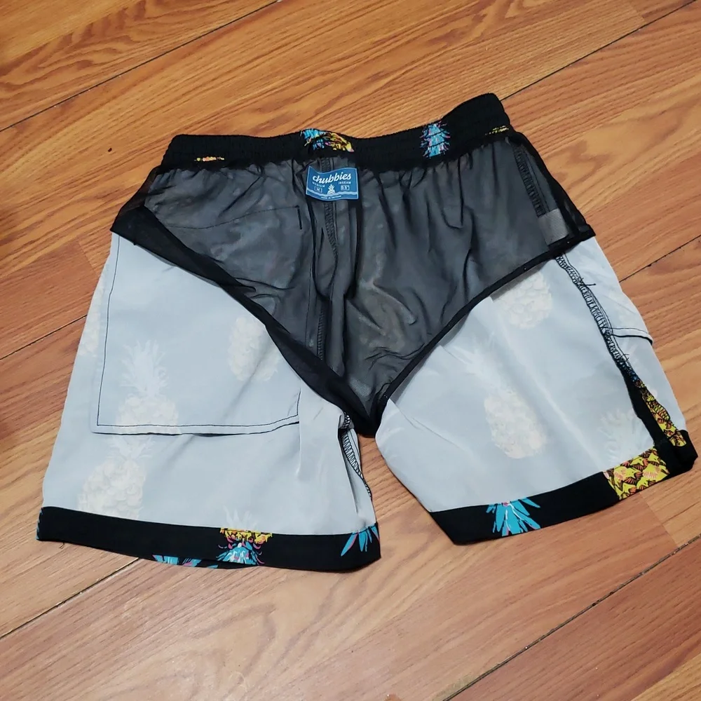CHUBBIES Pineapple Sundaes Print Black Swim Shorts‎